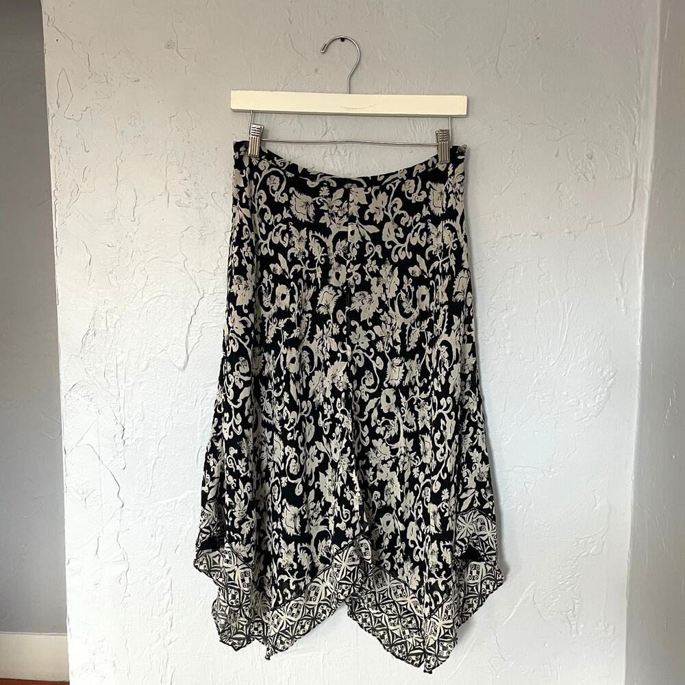 Vintage Charter Club Y2K 100% Silk Skirt Handkerchief Hem Floral Lined size 10 - Picture 2 of 9